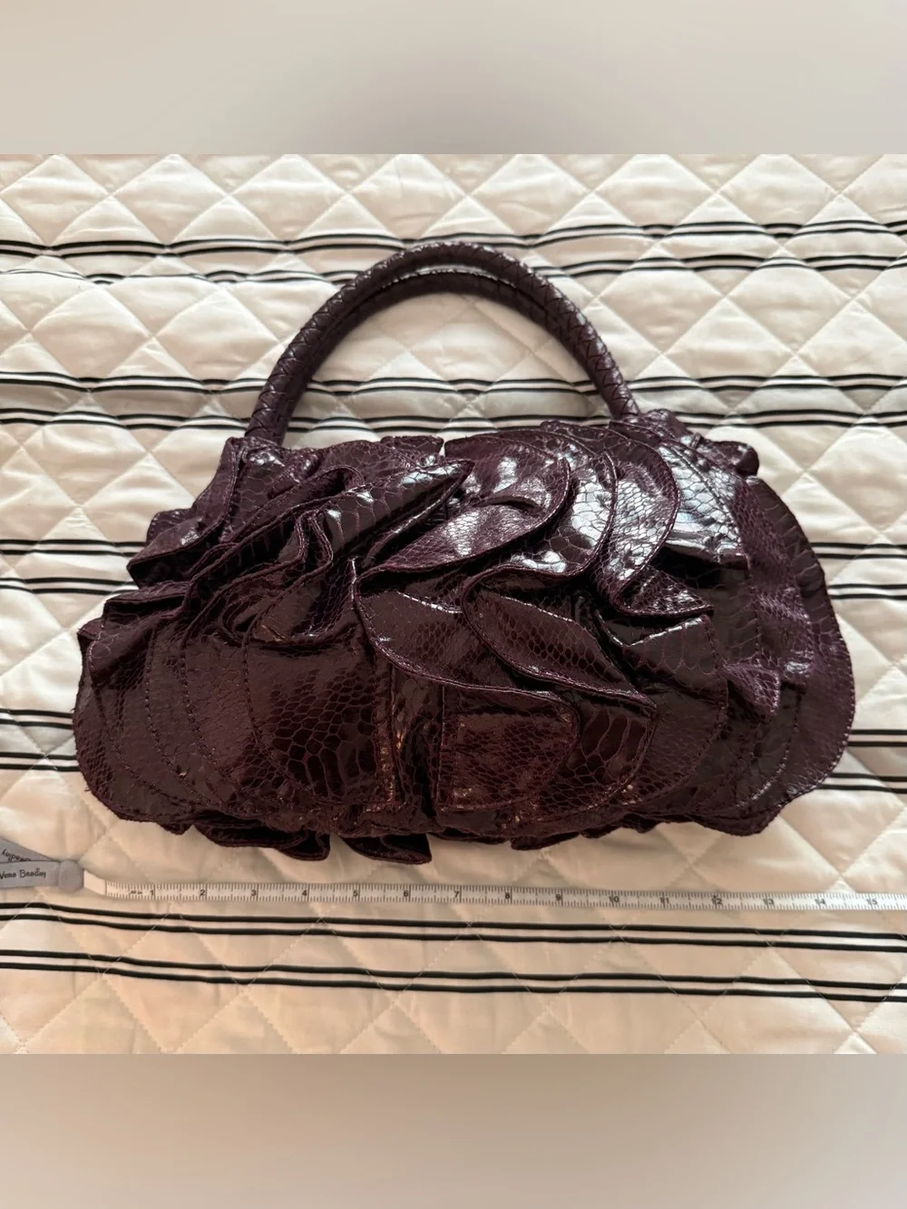 SR Squared by Sondra Roberts Layered Snakeskin textured handbag EUC purple